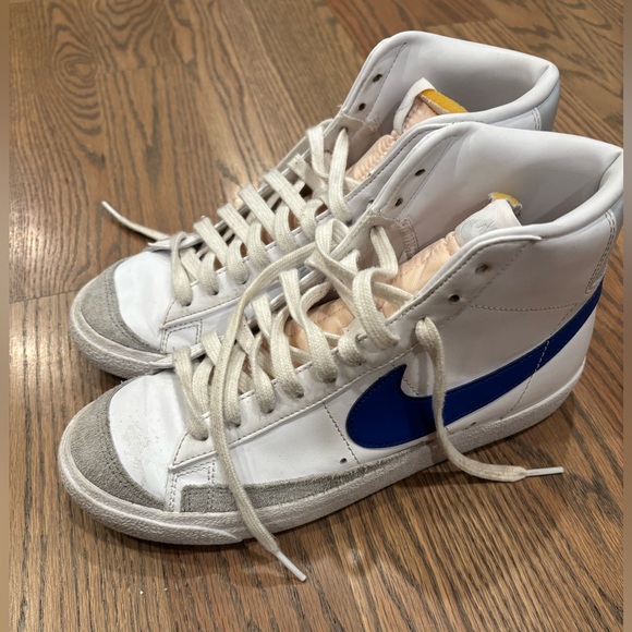 Nike Blazers, Men’s size 8 - Picture 3 of 6